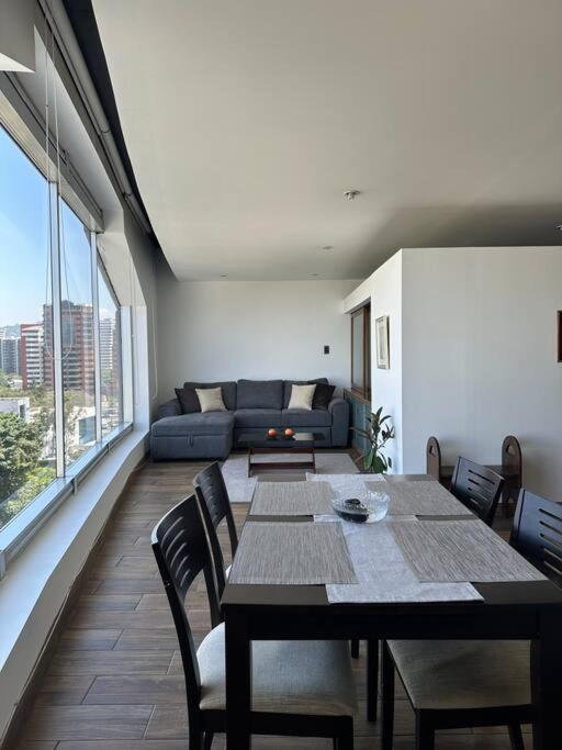 Apto Con Hermosa Vista Al Aeropuerto Zona 13 Apartment