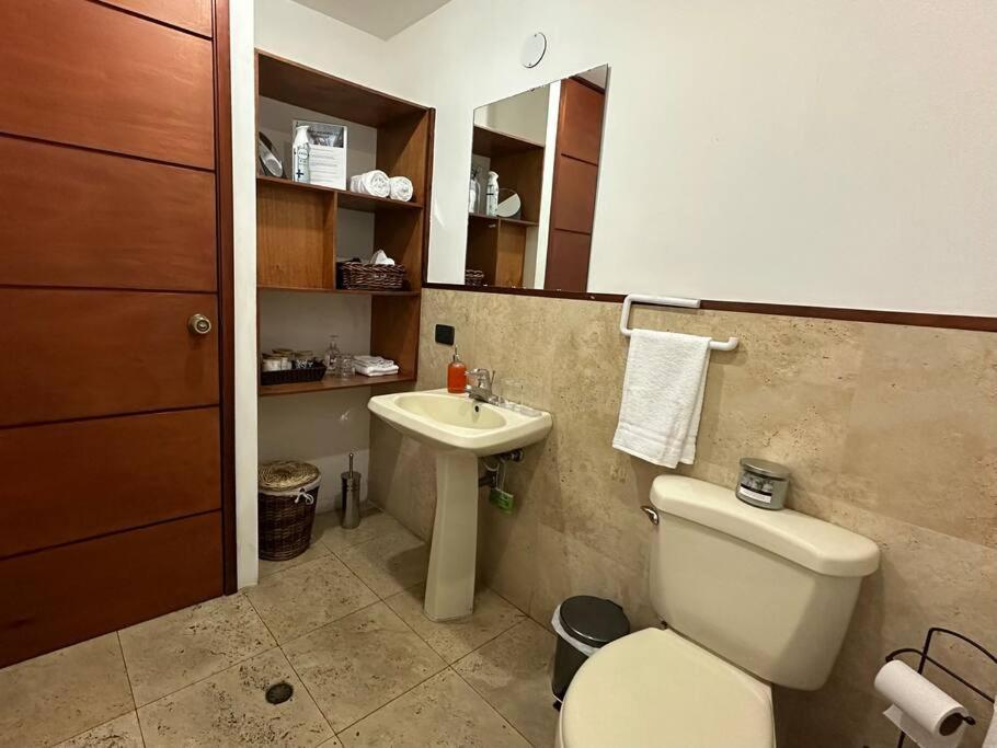 Apto Con Hermosa Vista Al Aeropuerto Zona 13 Apartment Guatemala City